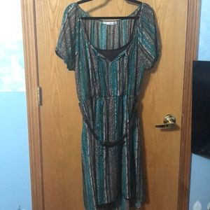 Green flowing tapered dress